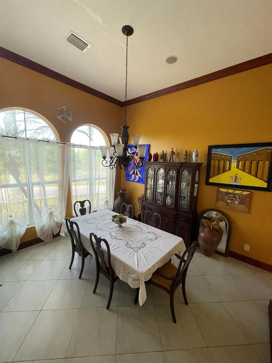 3646 S Jenkins Road Fort Pierce, FL 34981