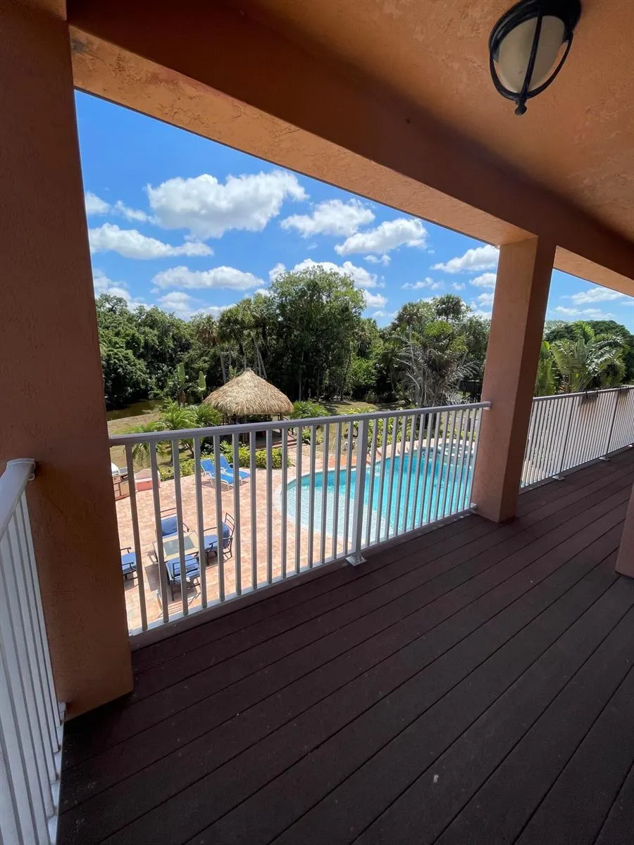 3646 S Jenkins Road Fort Pierce, FL 34981