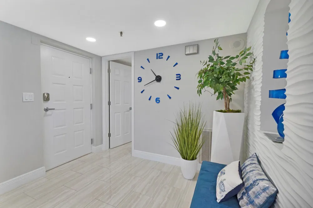 19800 Sandpointe Bay Drive #512 Tequesta, FL 33469