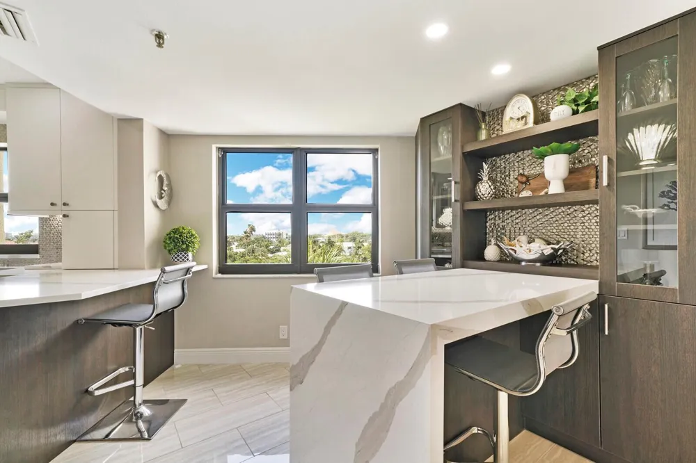 19800 Sandpointe Bay Drive #512 Tequesta, FL 33469