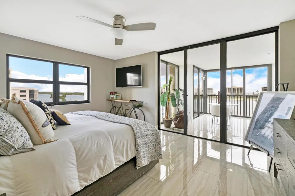19800 Sandpointe Bay Drive #512 Tequesta, FL 33469