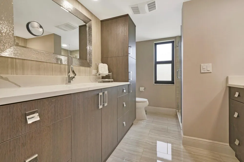 19800 Sandpointe Bay Drive #512 Tequesta, FL 33469