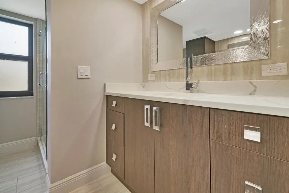 19800 Sandpointe Bay Drive #512 Tequesta, FL 33469