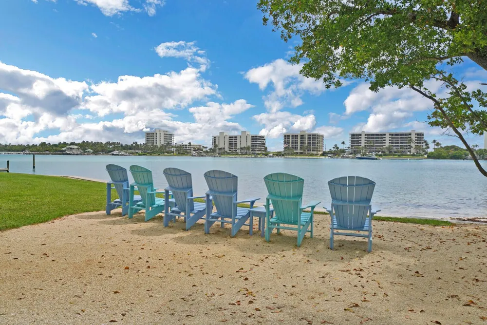 19800 Sandpointe Bay Drive #512 Tequesta, FL 33469