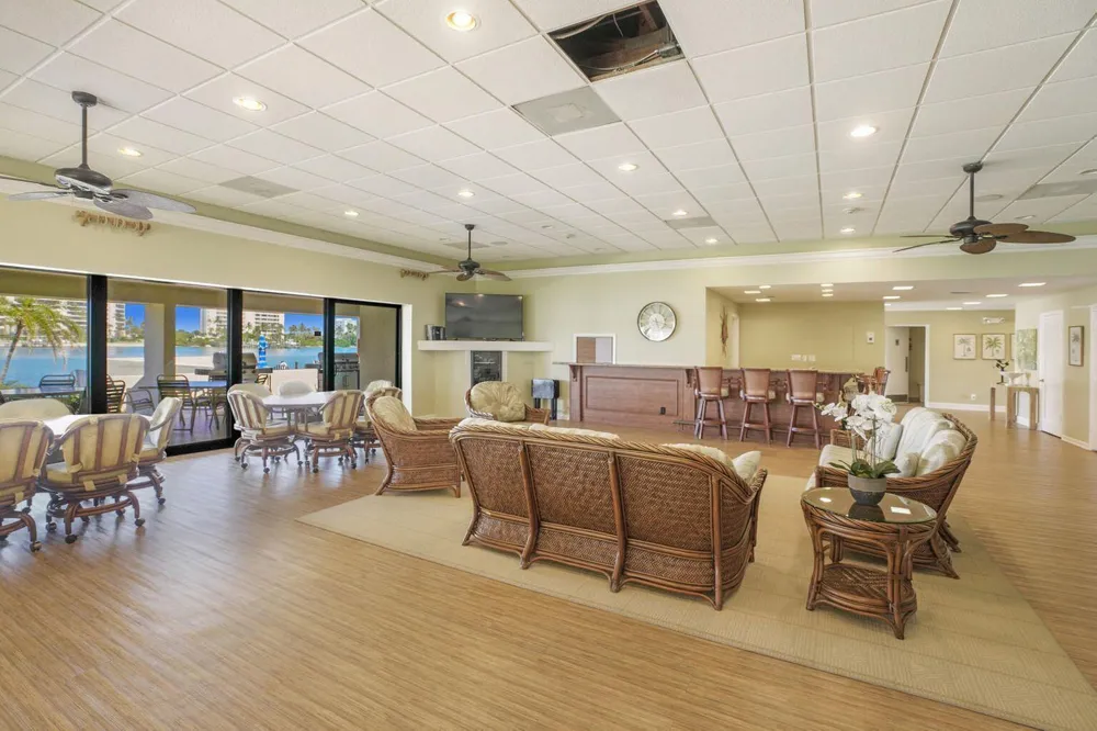 19800 Sandpointe Bay Drive #512 Tequesta, FL 33469