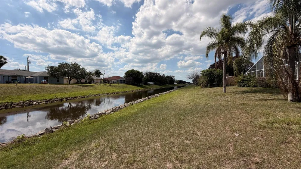 2532 SW Monterrey Lane Port St. Lucie, FL 34953