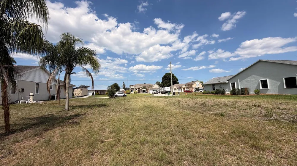 2532 SW Monterrey Lane Port St. Lucie, FL 34953