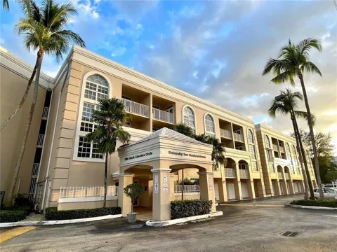 1280 S Alhambra Circle #1105