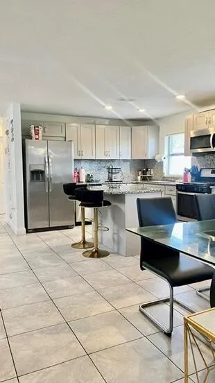 113 Hilton Drive Fort Pierce, FL 34946