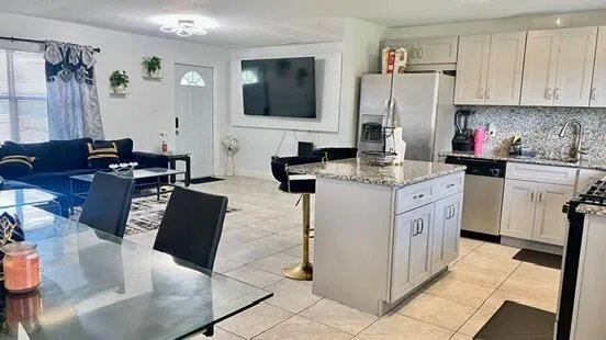 113 Hilton Drive Fort Pierce, FL 34946