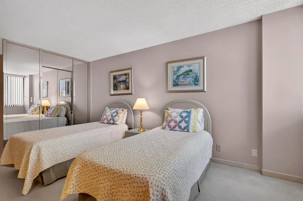 3420 S Ocean Boulevard #9r Highland Beach, FL 33487