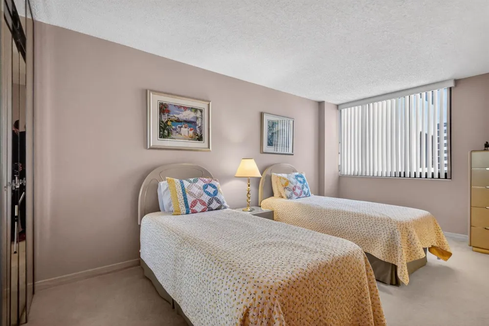 3420 S Ocean Boulevard #9r Highland Beach, FL 33487
