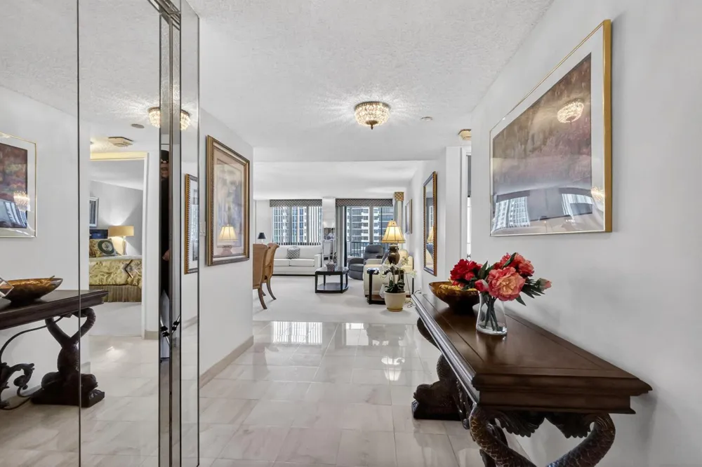 3420 S Ocean Boulevard #9r Highland Beach, FL 33487