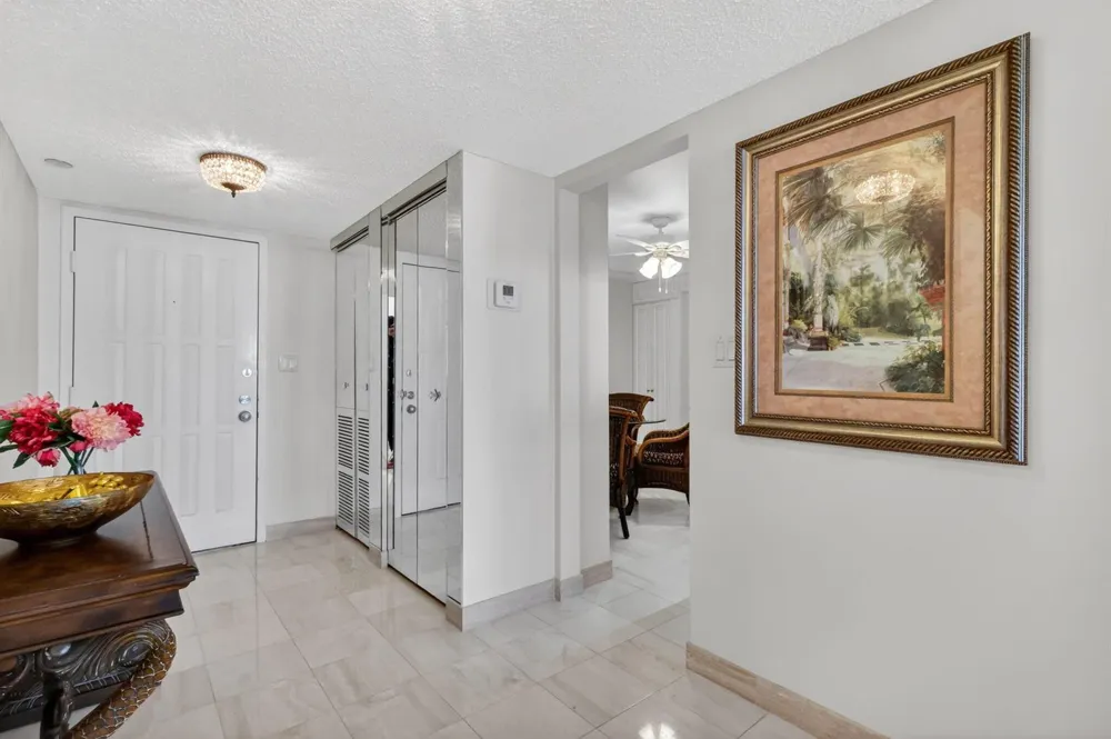 3420 S Ocean Boulevard #9r Highland Beach, FL 33487