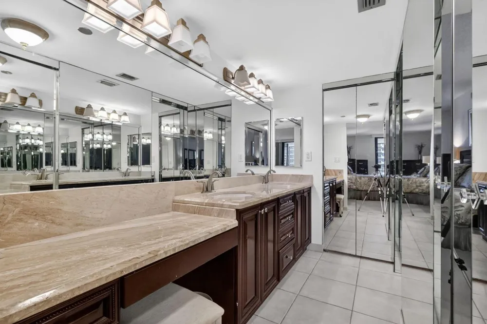 3420 S Ocean Boulevard #9r Highland Beach, FL 33487