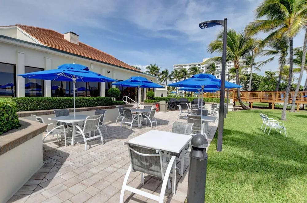 3420 S Ocean Boulevard #9r Highland Beach, FL 33487