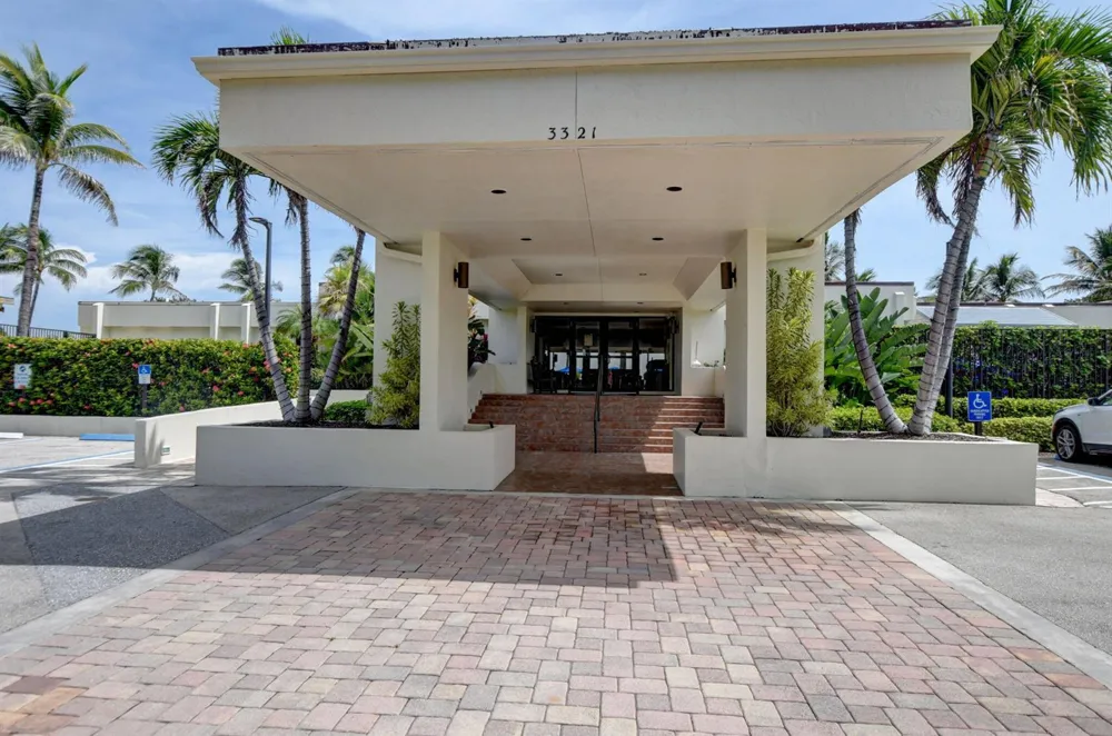 3420 S Ocean Boulevard #9r Highland Beach, FL 33487