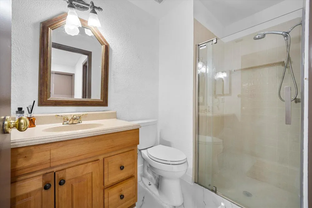 2340 Fairmont Avenue Miramar, FL 33025