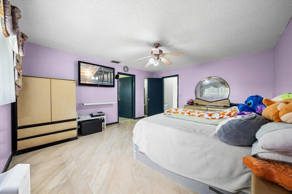 2340 Fairmont Avenue Miramar, FL 33025