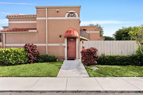 6139 Seven Springs Boulevard