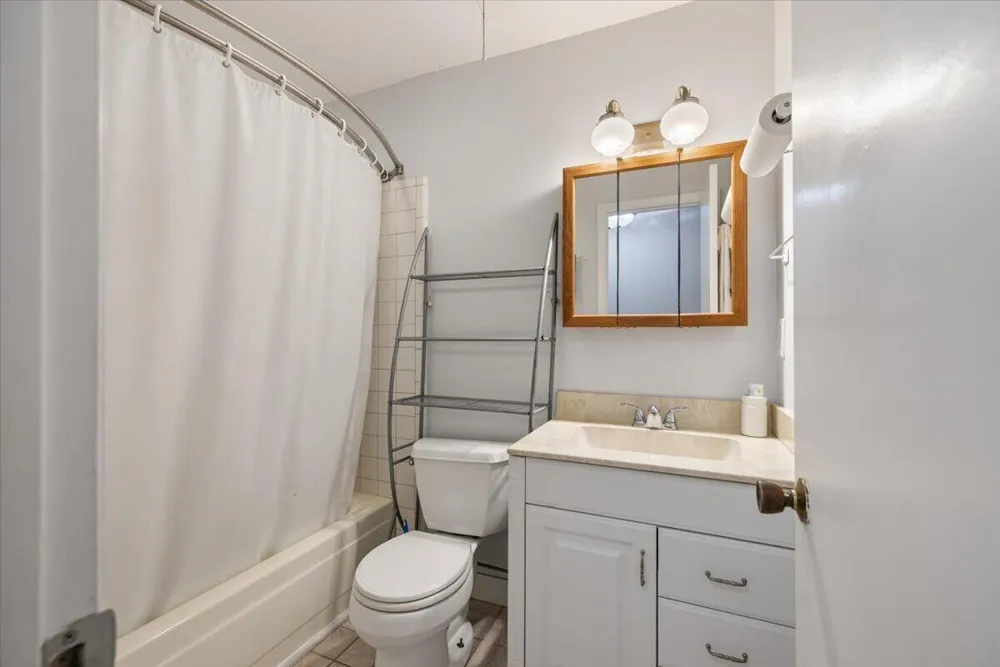 1735 40th Avenue Vero Beach, FL 32960