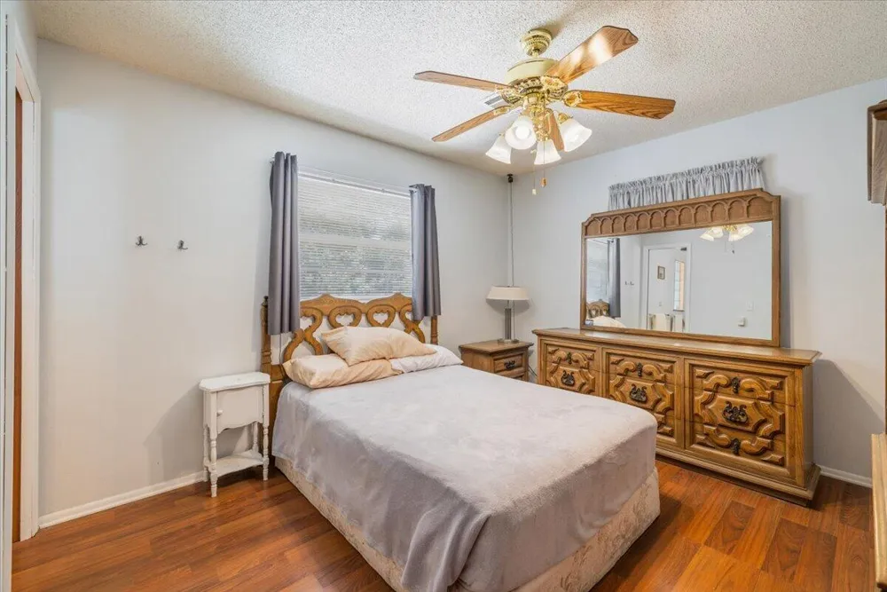 1735 40th Avenue Vero Beach, FL 32960
