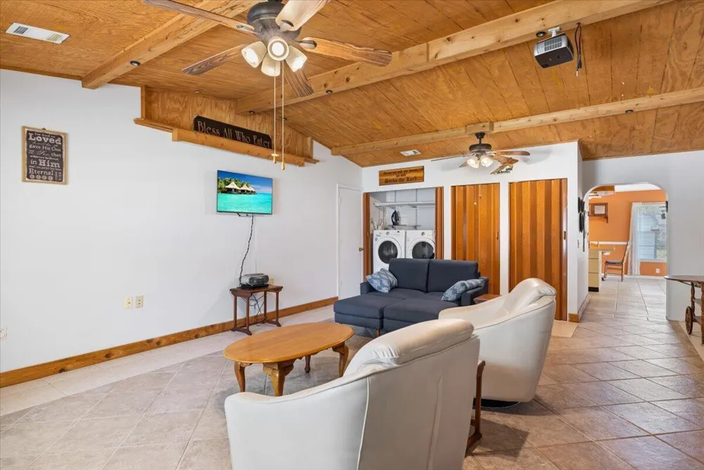 1735 40th Avenue Vero Beach, FL 32960