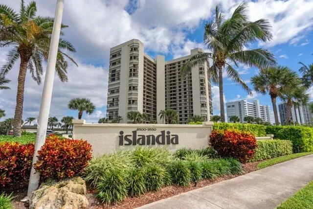 9550 S Ocean Drive #4 Jensen Beach, FL 34957