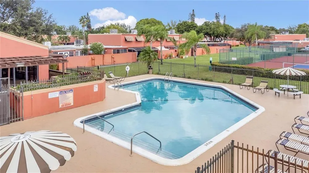 1490 Laguna Lane Pembroke Pines, FL 33026