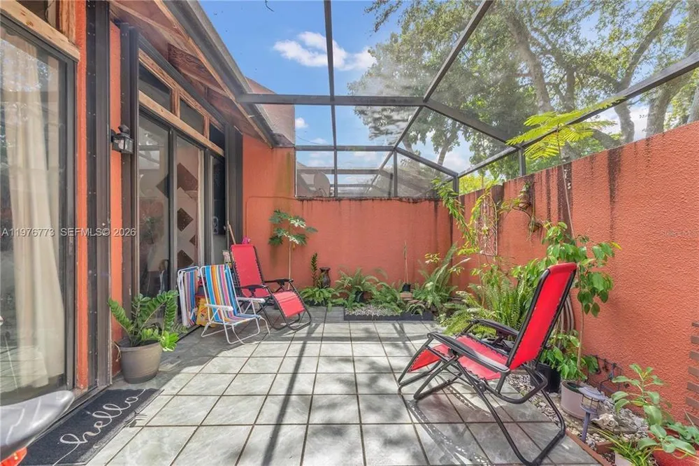 1490 Laguna Lane Pembroke Pines, FL 33026