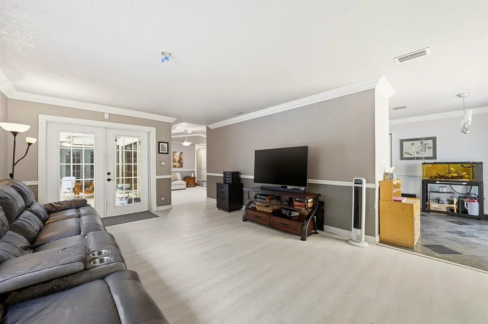 12106 Sailboat Way Cooper City, FL 33026