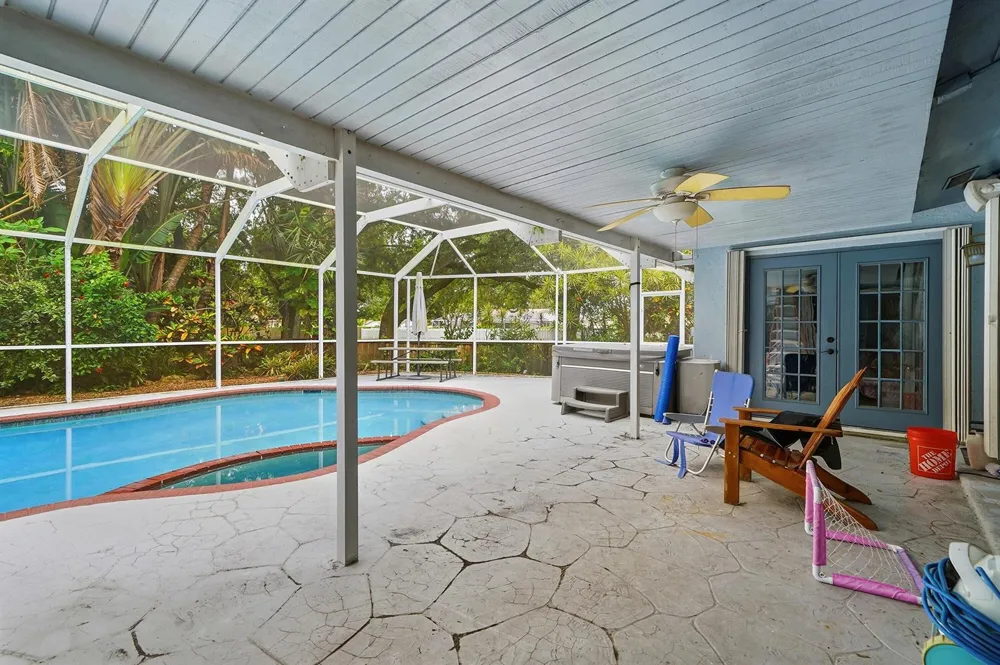 12106 Sailboat Way Cooper City, FL 33026