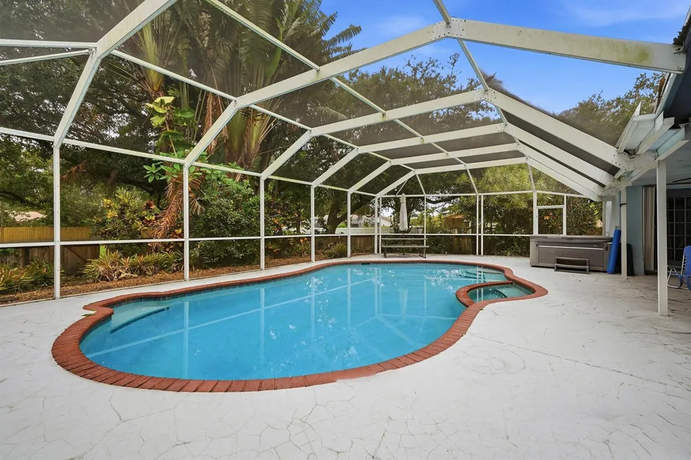12106 Sailboat Way Cooper City, FL 33026