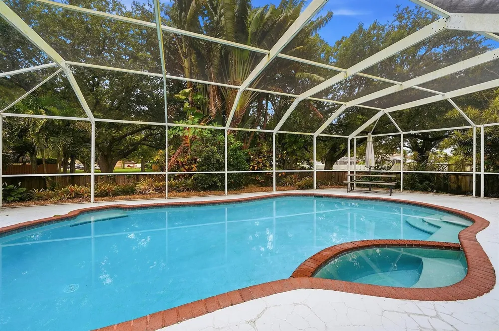 12106 Sailboat Way Cooper City, FL 33026