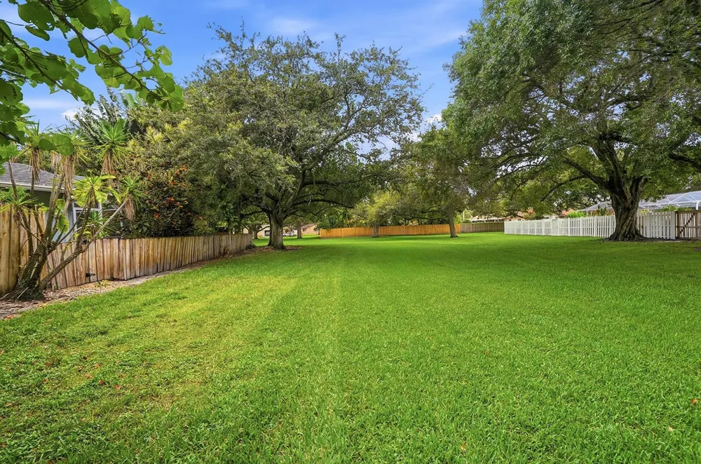 12106 Sailboat Way Cooper City, FL 33026