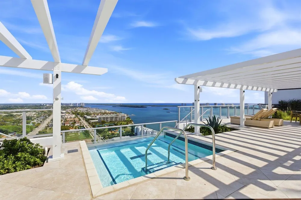 220 Lake Shore Drive #2305 Lake Park, FL 33403