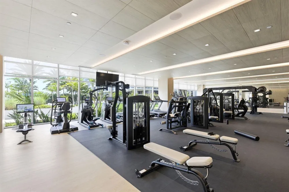 220 Lake Shore Drive #2305 Lake Park, FL 33403