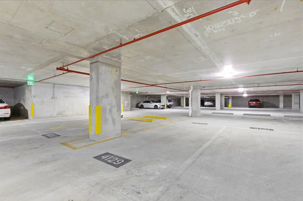 220 Lake Shore Drive #2305 Lake Park, FL 33403