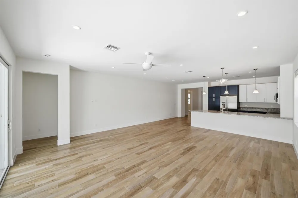 316 SW 4th Avenue Delray Beach, FL 33444