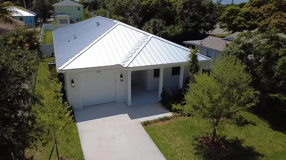316 SW 4th Avenue Delray Beach, FL 33444