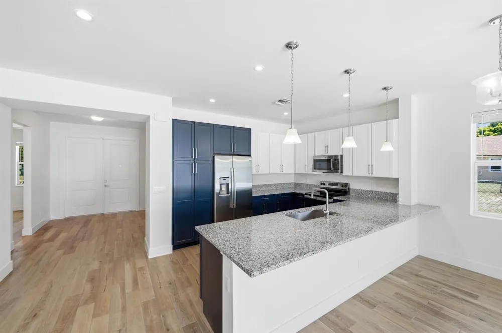 316 SW 4th Avenue Delray Beach, FL 33444