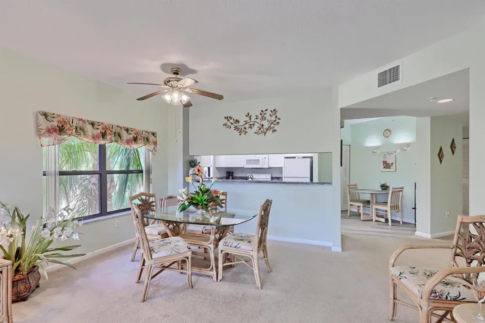 800 Uno Lago Drive #305 Juno Beach, FL 33408
