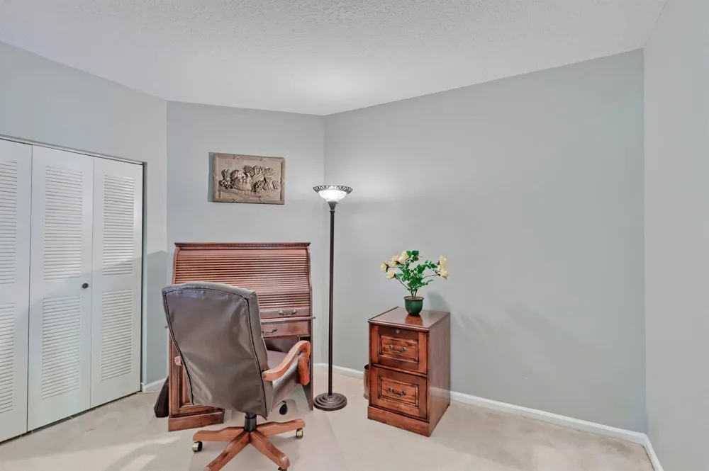 800 Uno Lago Drive #305 Juno Beach, FL 33408