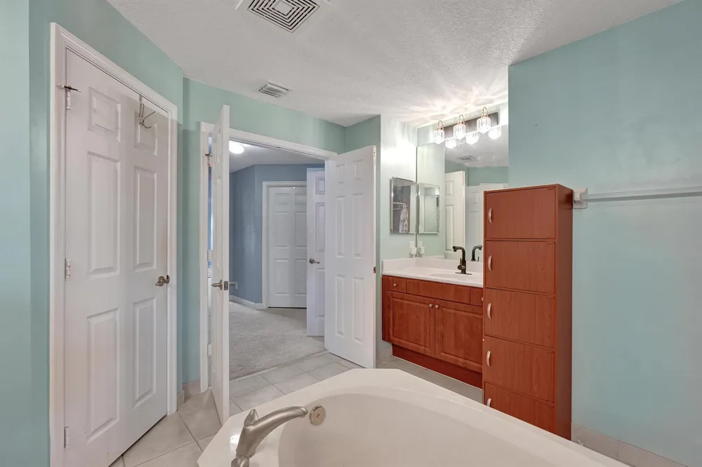 6591 Traveler Road West Palm Beach, FL 33411