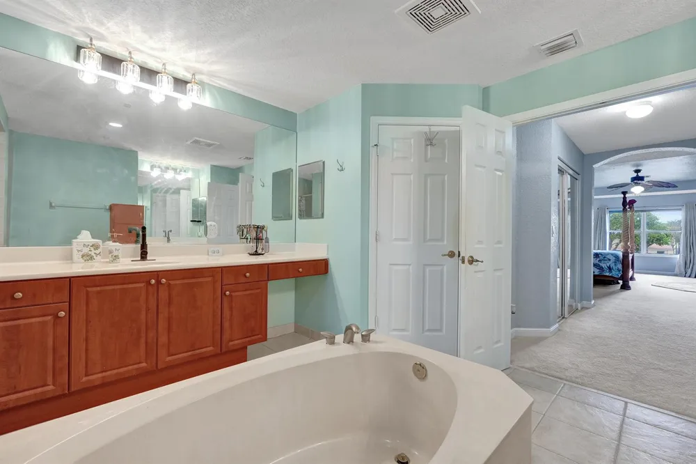 6591 Traveler Road West Palm Beach, FL 33411