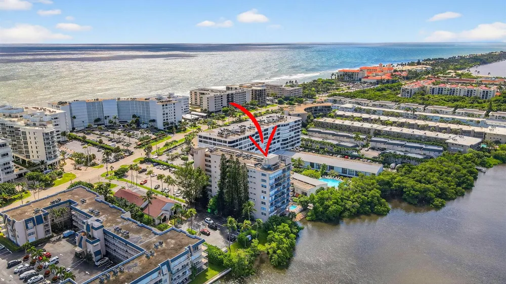 3581 S Ocean Boulevard #3c South Palm Beach, FL 33480