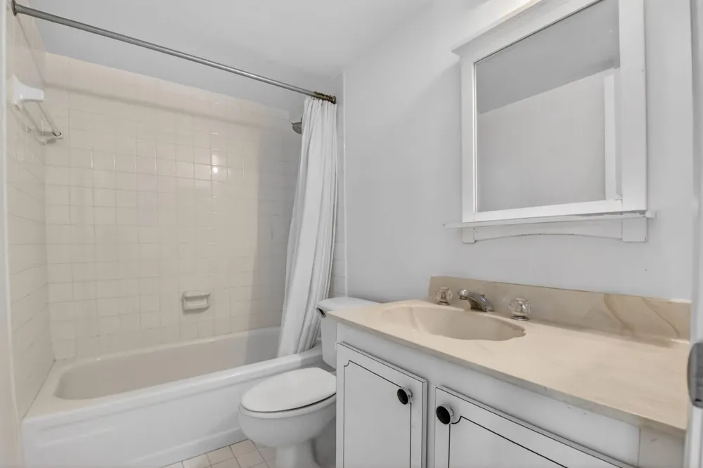 3581 S Ocean Boulevard #3c South Palm Beach, FL 33480