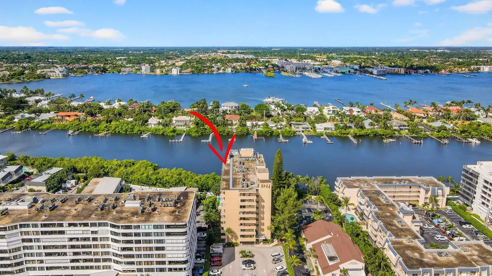 3581 S Ocean Boulevard #3c South Palm Beach, FL 33480