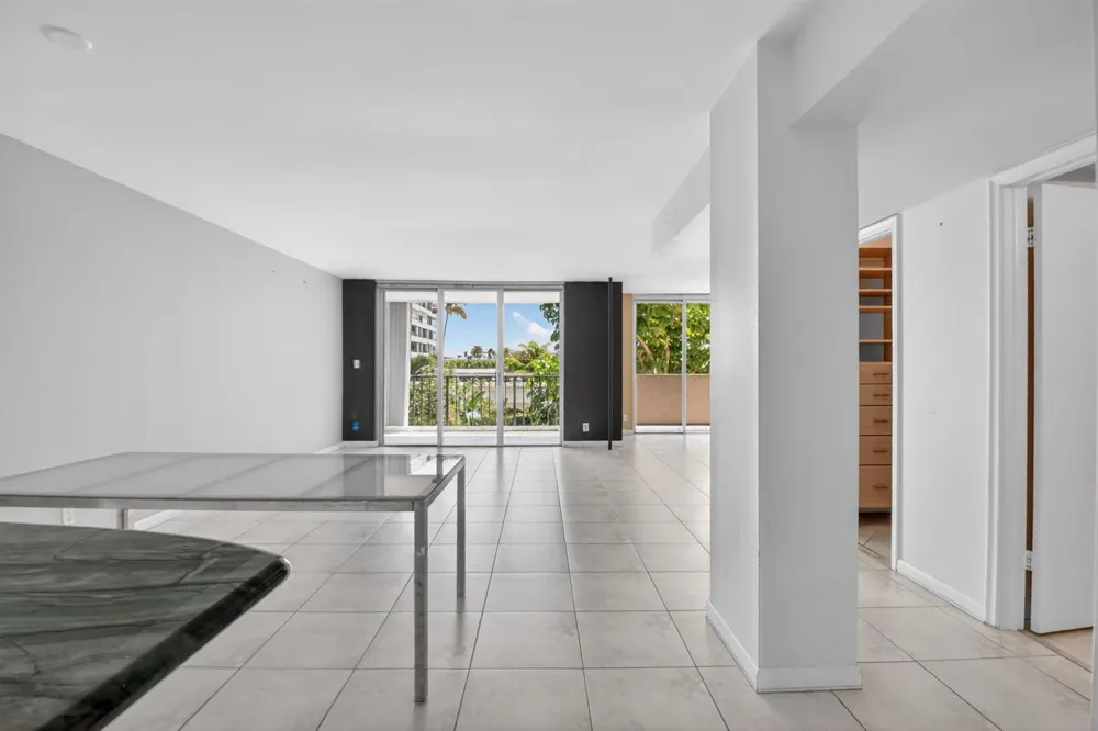 3581 S Ocean Boulevard #3c South Palm Beach, FL 33480