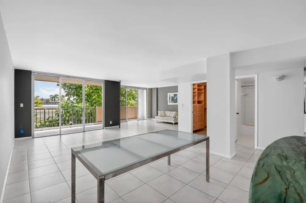 3581 S Ocean Boulevard #3c South Palm Beach, FL 33480